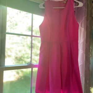 Gianni Bini Beautiful Pink Dress size Medium